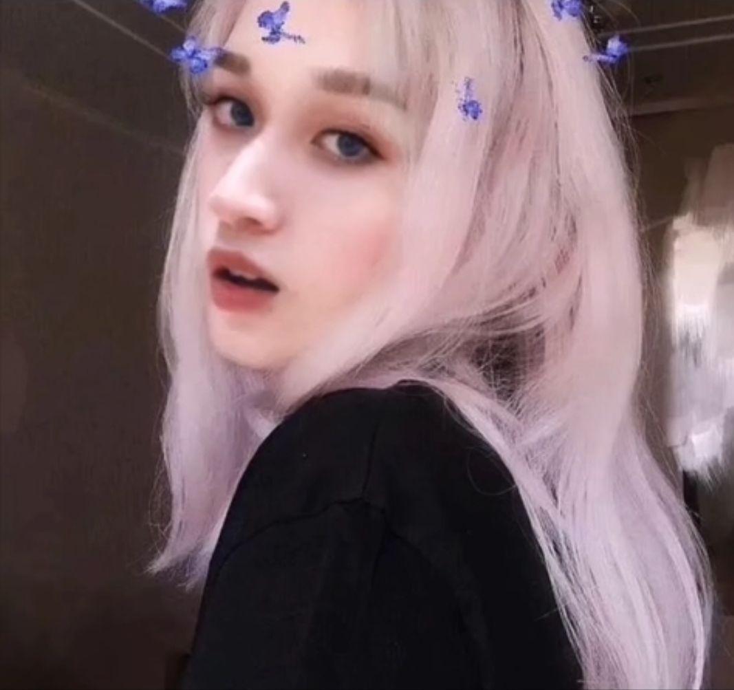 女欧美头像最新版本,女欧美头像最新版本，时尚潮流之选
